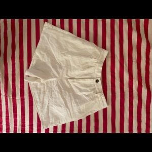 Her Pony Lori Linen shorts—AU 10/ US 6